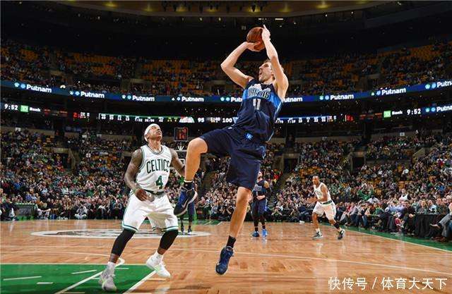 盯着二点与 盯着二点与