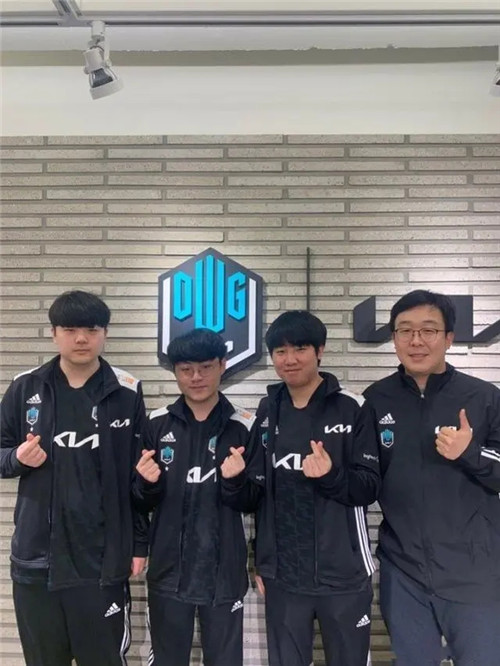 CS2在成